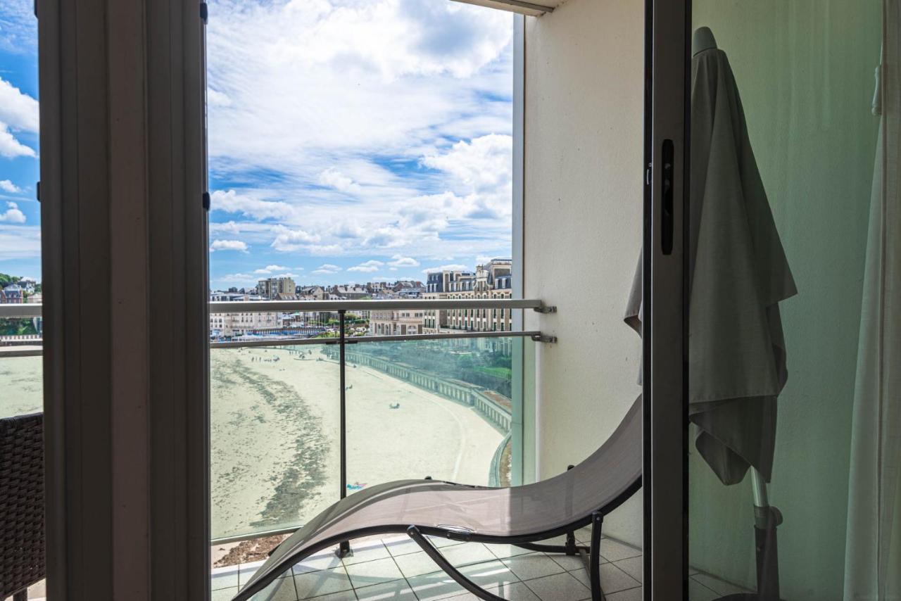 Le Crystal Dinard Plage Εξωτερικό φωτογραφία