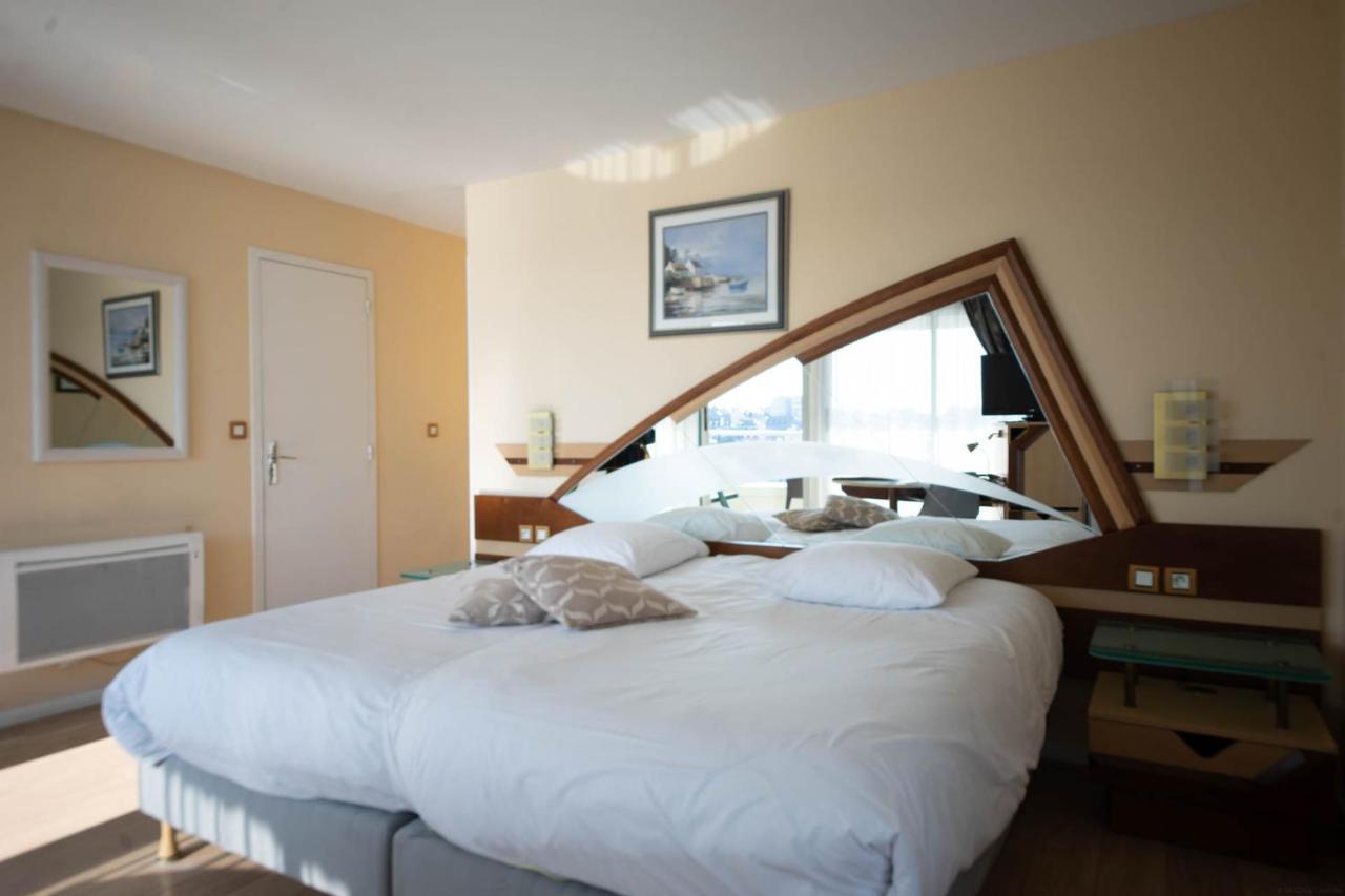 Le Crystal Dinard Plage Εξωτερικό φωτογραφία