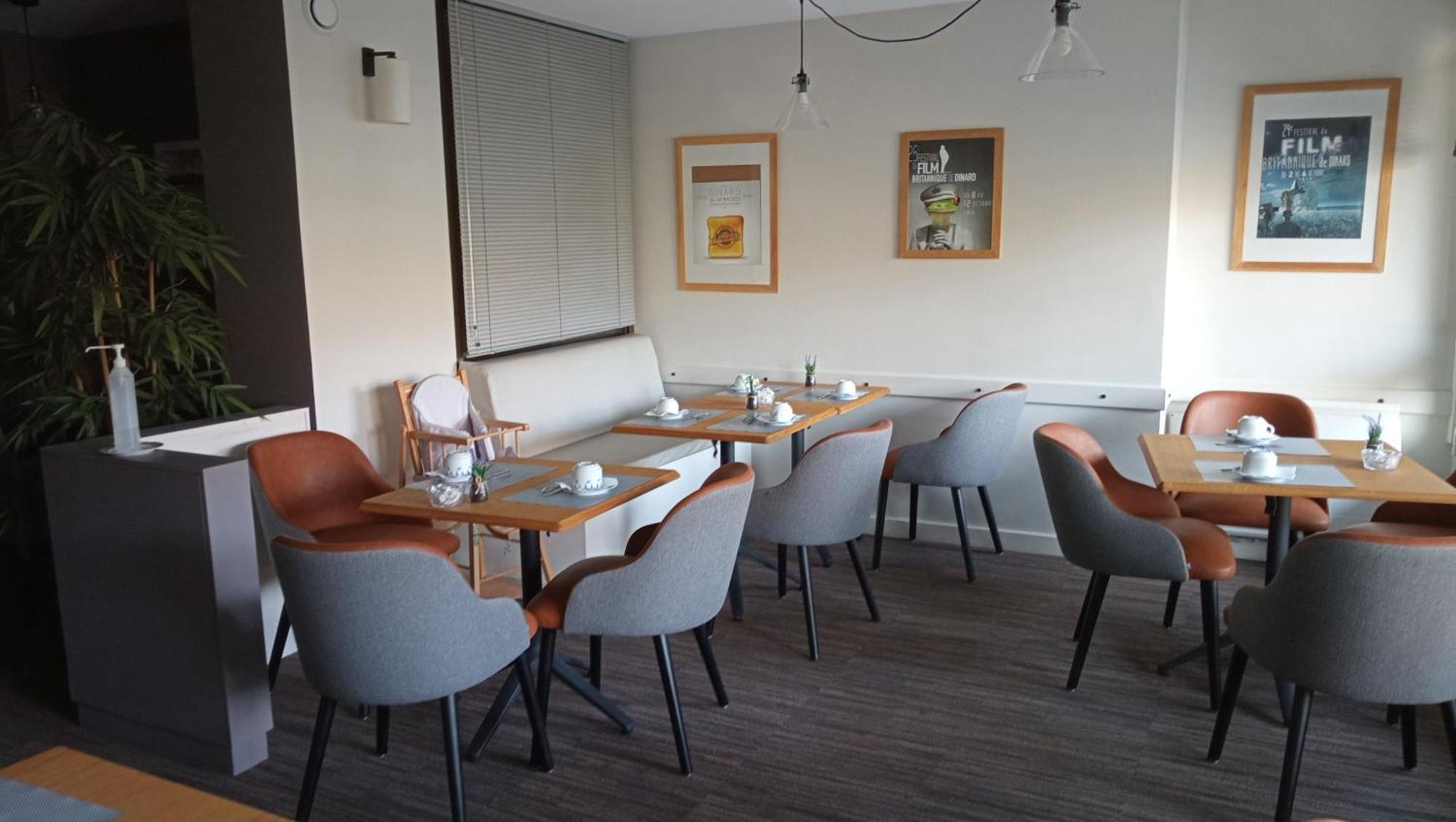 Le Crystal Dinard Plage Εξωτερικό φωτογραφία